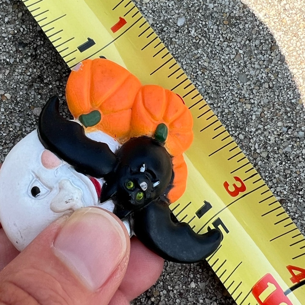 Easter Unlimited PIN Halloween Vintage MAN MOON brooch Bat PUMPKIN - Picture 3 of 14